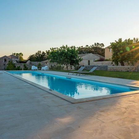 Baglio Cella - Appartamenti Per Vacanze Modica Exterior foto