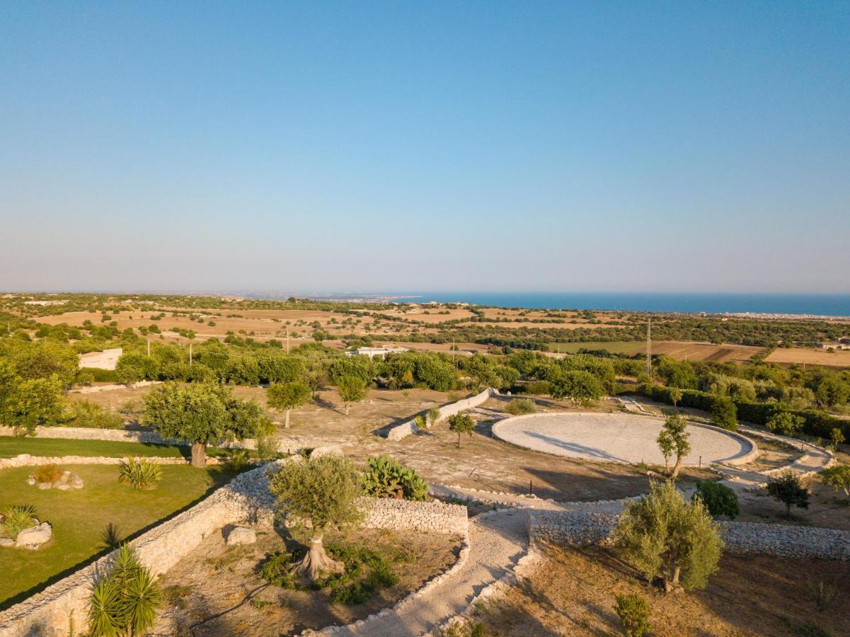 Baglio Cella - Appartamenti Per Vacanze Modica Exterior foto